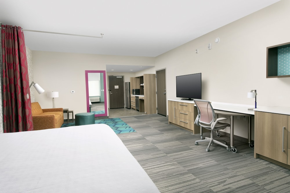 Home2 Suites by Hilton Miami Doral West Airport - photo 12