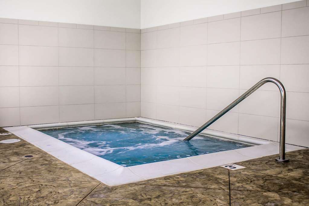 Comfort Suites Hartville North Canton - photo 30