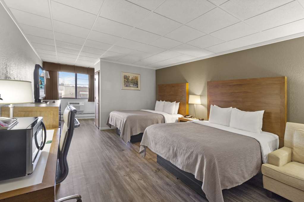 Quality Inn & Suites Green Bay Downtown - photo 13