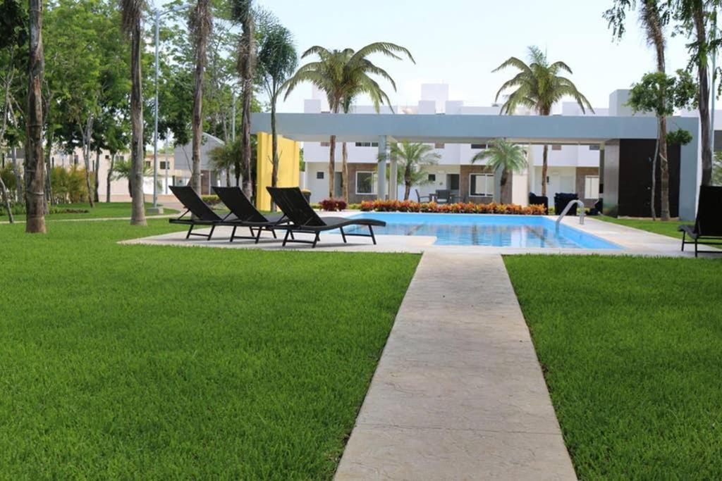 Belle Vue das Hotel... — hotel in Volkach