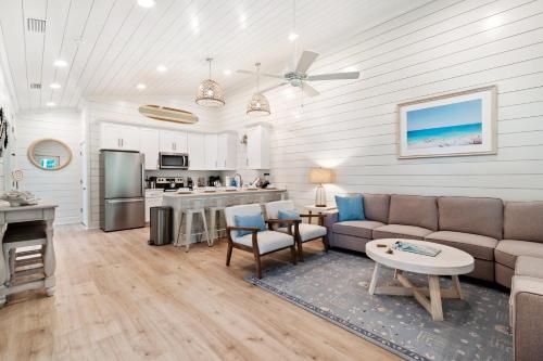 Brand New Luxury Rental on Oleander Unit D — 4-Star Luxury Hotel in Dauphin Island, United States