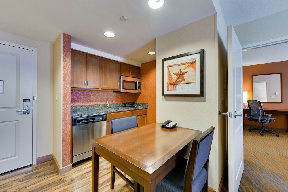 Homewood Suites by Hilton Fort Worth Medical Center TX - photo 11