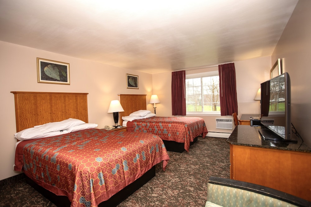 Budget Inn Syracuse Airport - photo 19