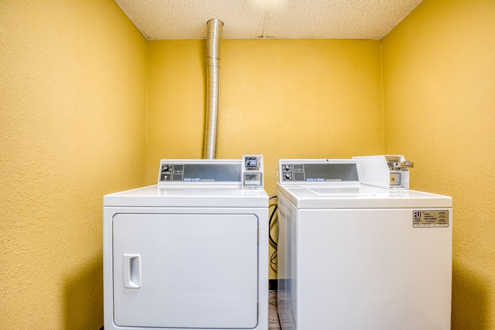 FairBridge Inn Express Monroe City - photo 17