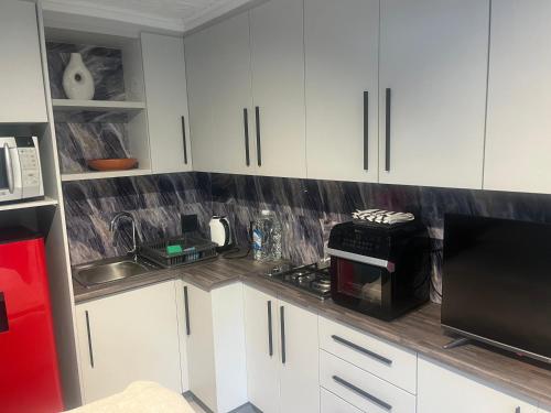 28 on Symonds luxstudio 6 — 4-Star Luxury Hotel in George, South Africa