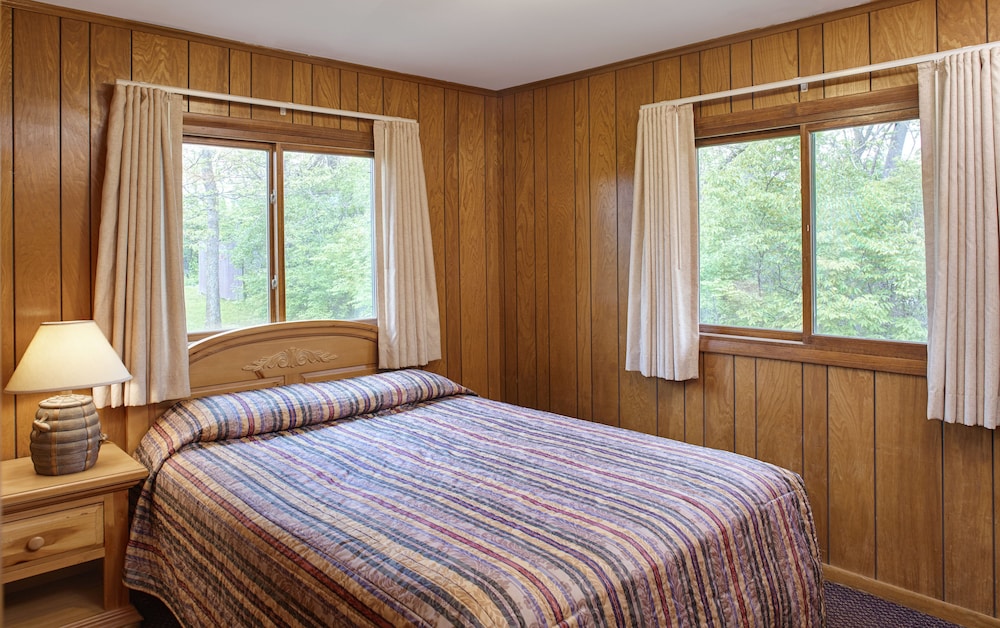 Deer Creek Lodge & Conference Center - photo 6