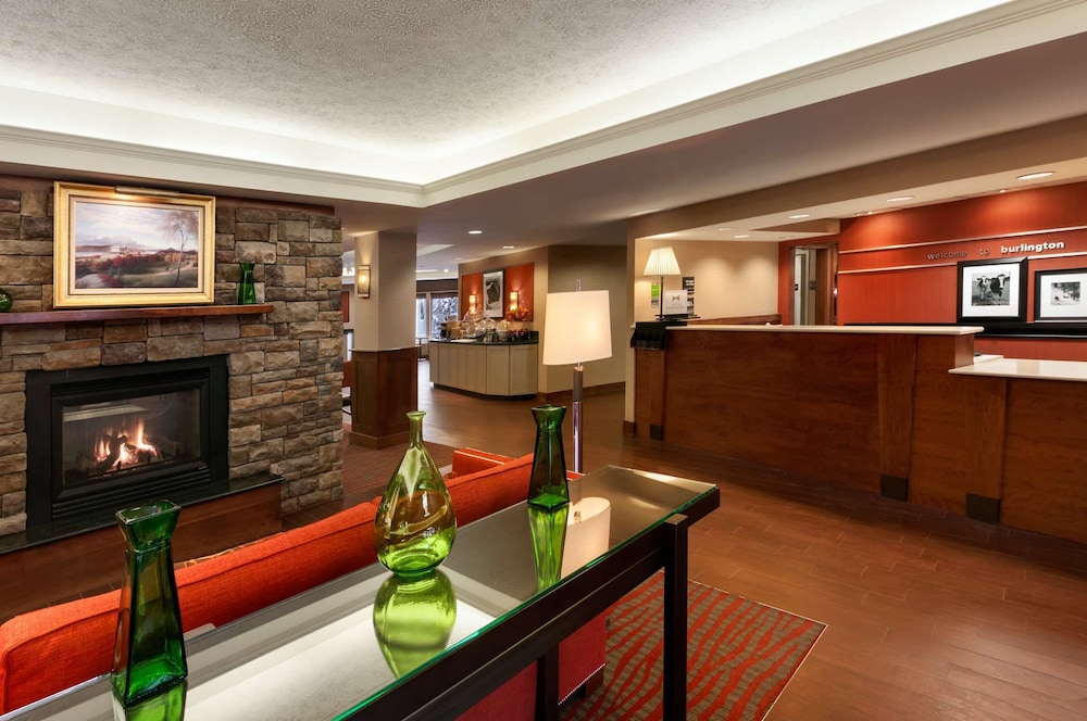 Hampton Inn Colchester - photo 3