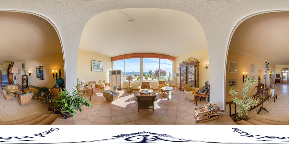 Grand Hotel Moriaz in Le Lavandou, France