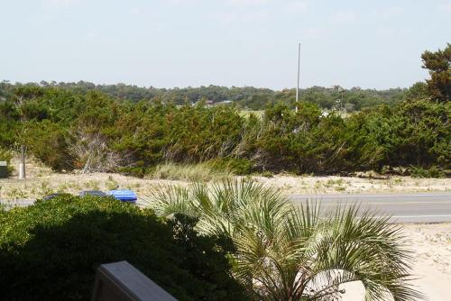 Wahoo by Oak Island Accommodations - photo 28