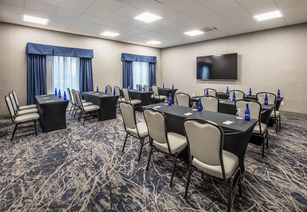 Doubletree by Hilton Monroe Township Cranbury - photo 26