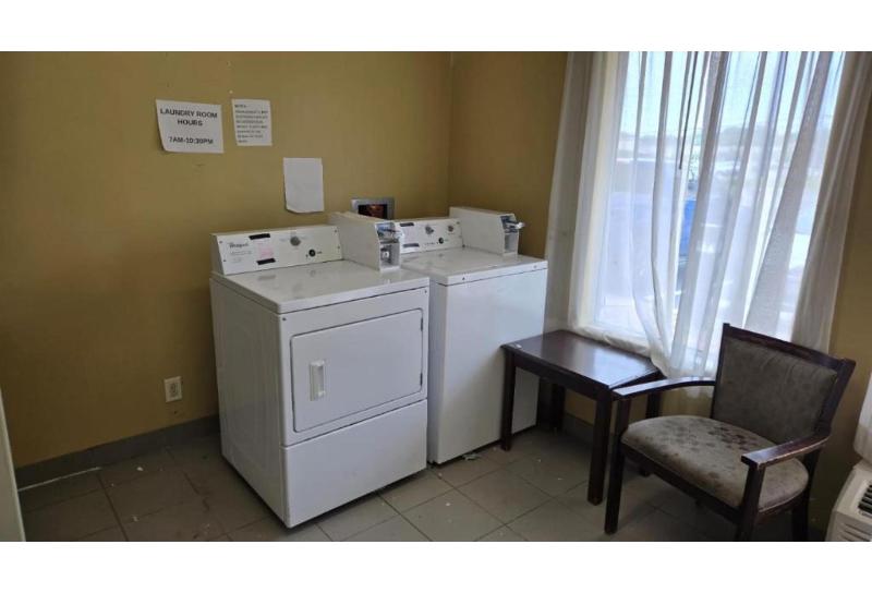 Lone Star Inn & Suites by OYO Harlingen TX - photo 7