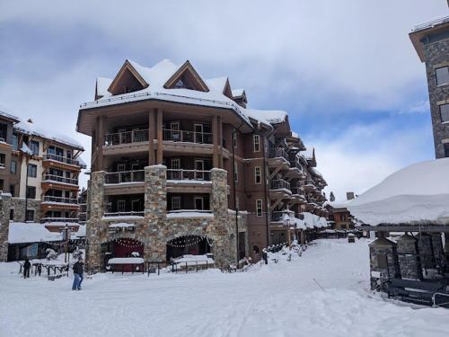 Slope Side Studio in Northstar Village — 4-Star Luxury Hotel in Truckee, United States