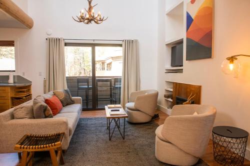 Meadowbrook Condos — 4-Star Luxury Hotel in Ketchum, United States