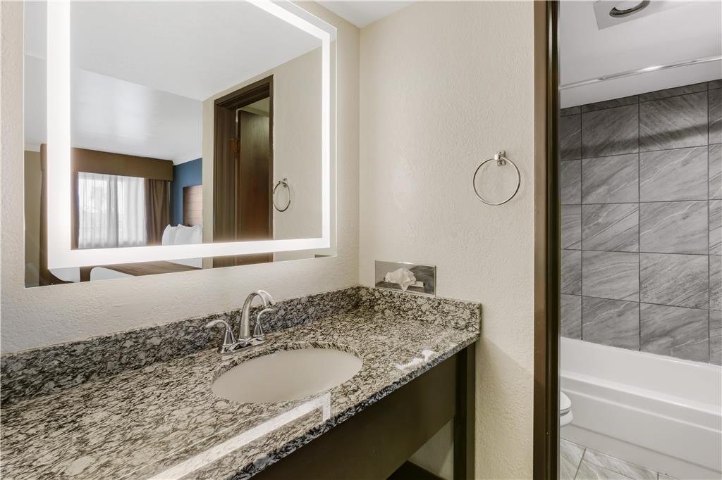Best Western InnSuites Tucson Foothills Hotel & Suites - photo 97