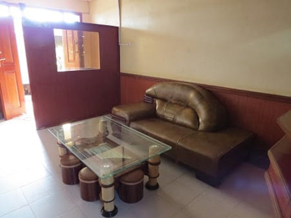 Kings Meat World Hotel — Nyeri — photo 5