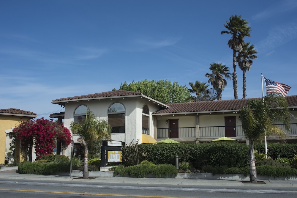 Mission Inn — hotel in Santa Cruz