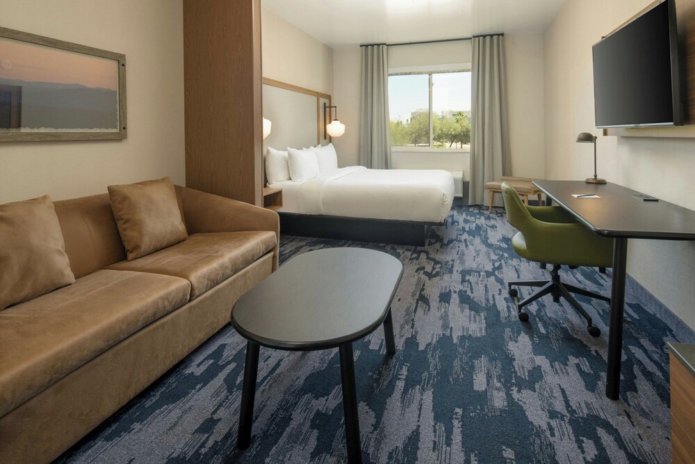 Fairfield Inn & Suites by Marriott Scottsdale Old Town - photo 18
