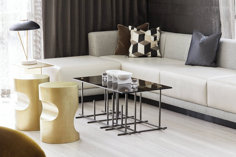 AC Hotel by Marriott Miami Airport West Doral - photo 7