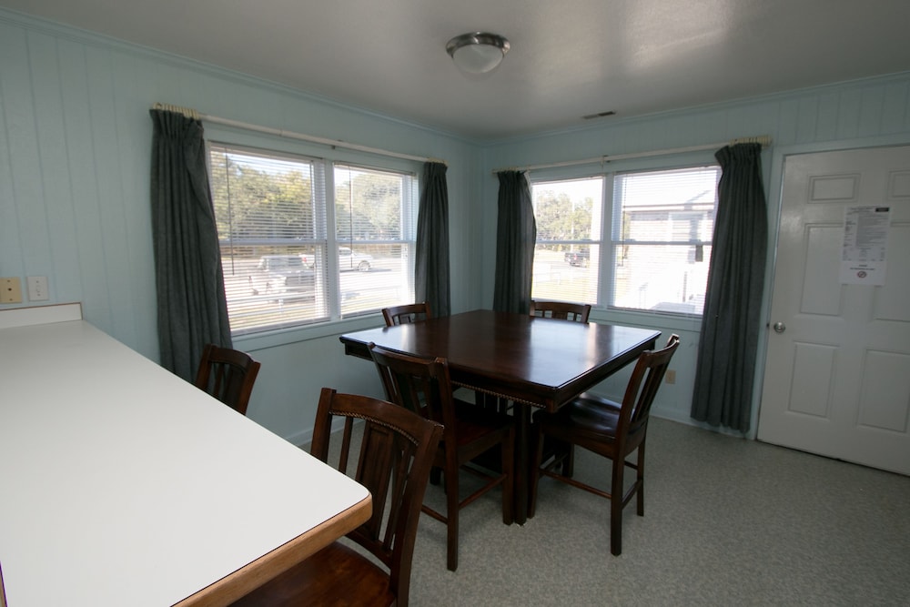 Outer Banks Motel Village Accommodations - photo 72