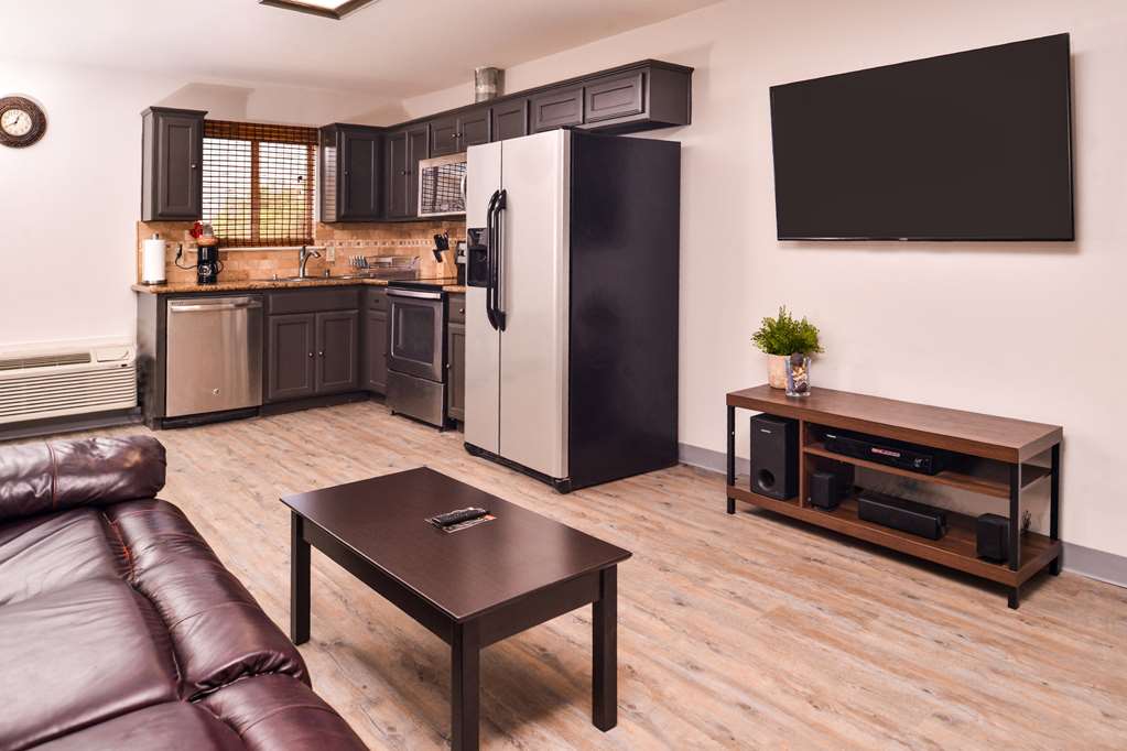 Quality Inn & Suites Beaumont - photo 34