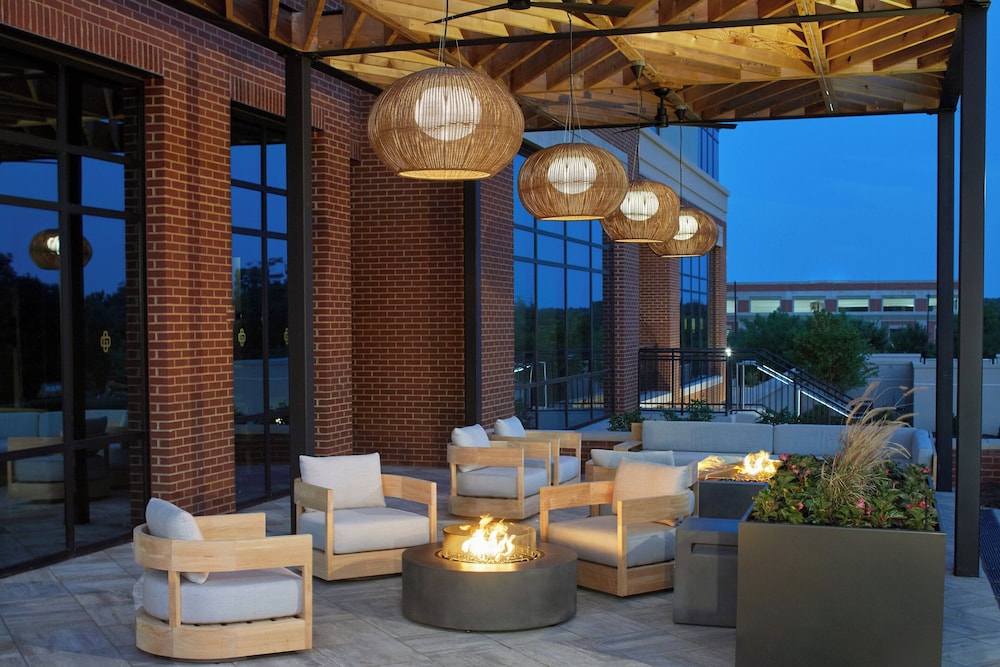 UNC Charlotte Marriott Hotel & Conference Center - photo 33