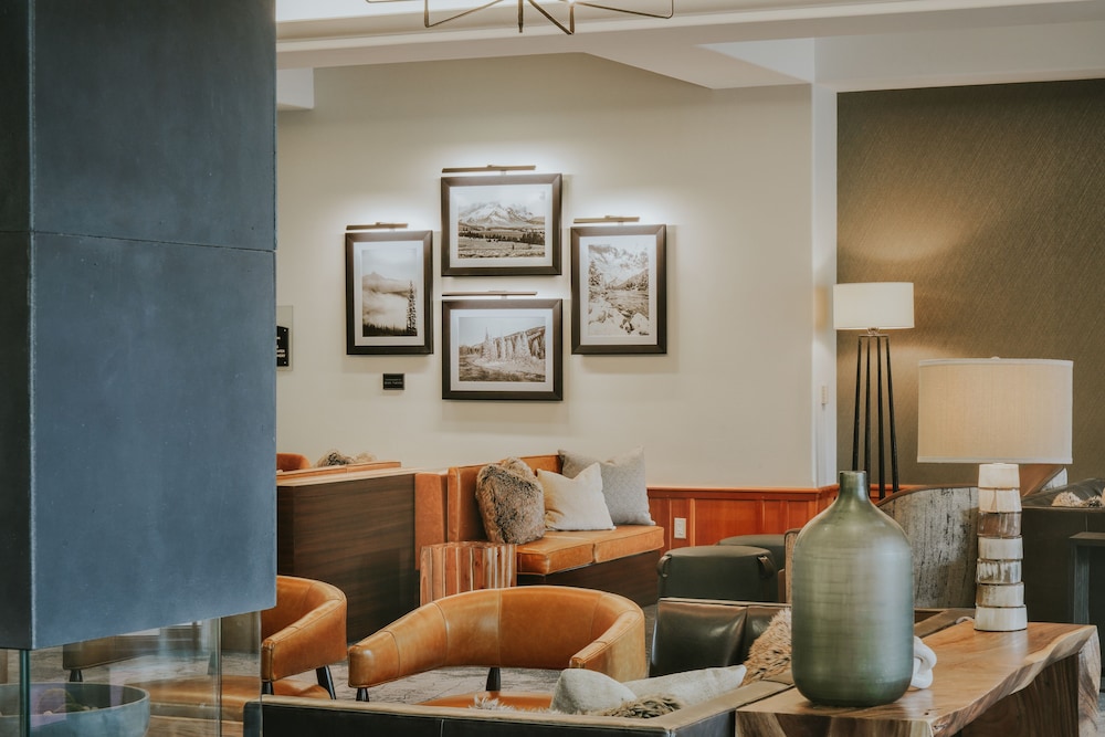 The Summit Hotel at Big Sky Resort - photo 3