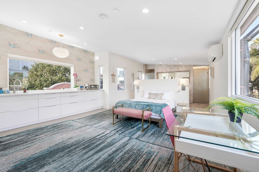 The Gower Street Bungalows by AvantStay - photo 24