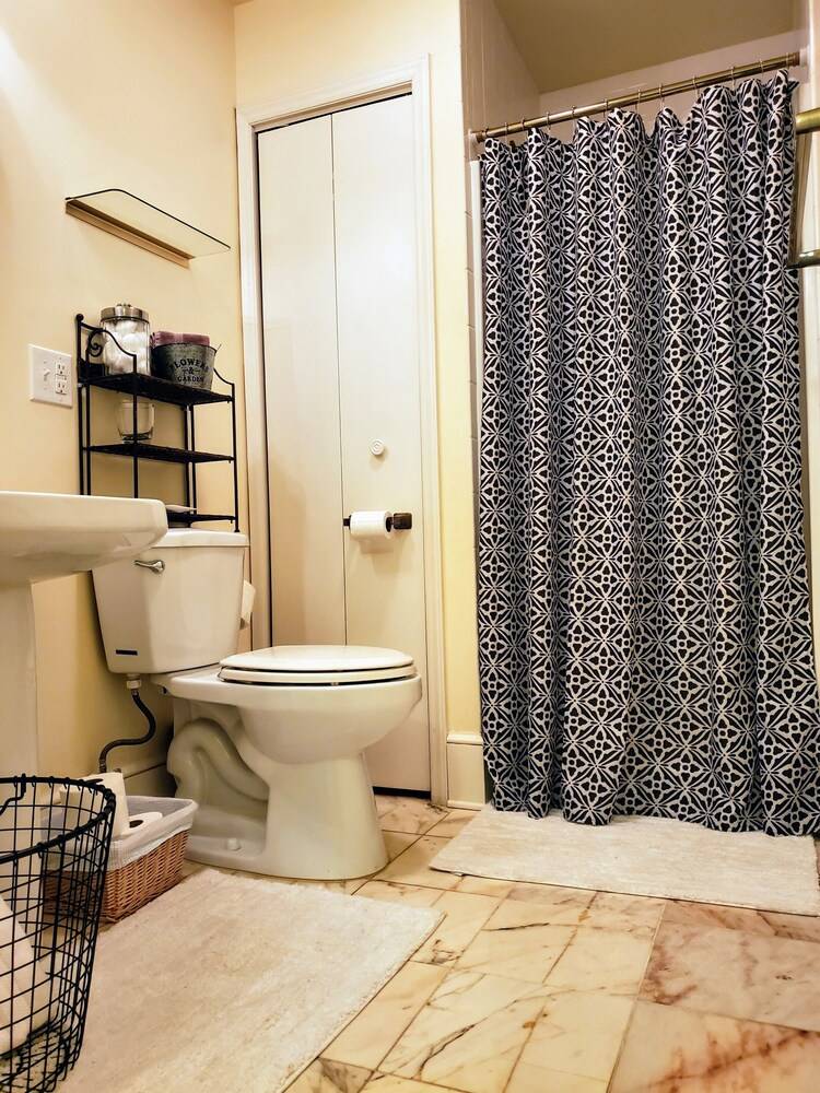 The Claiborne Bed and Breakfast - photo 20
