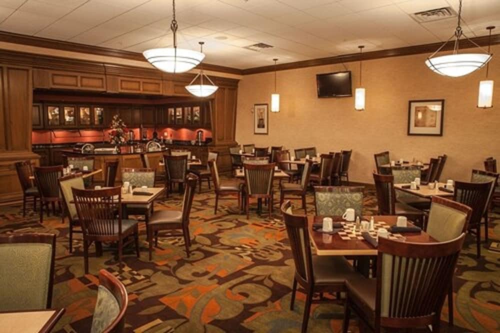 Decatur Conference Center & Hotel - photo 26