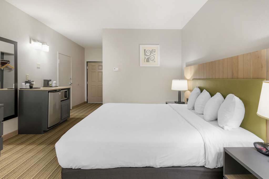 Country Inn & Suites by Radisson Columbia MO - photo 8