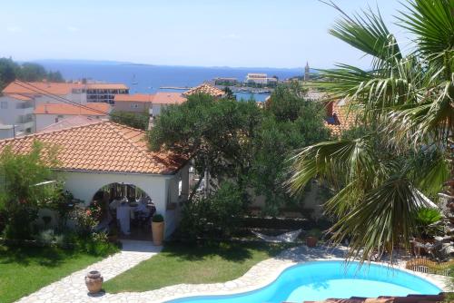 Apartments Lorenandreja — 4-Star Luxury Hotel in Rab, Croatia