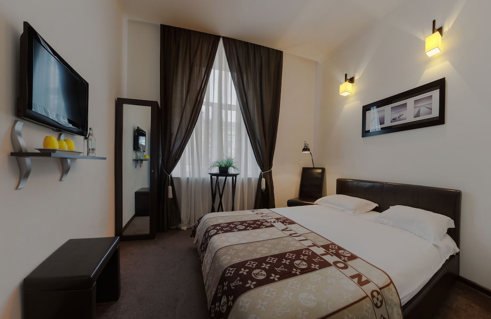 Reno Hotel - carbon neutral hotel in Odessa