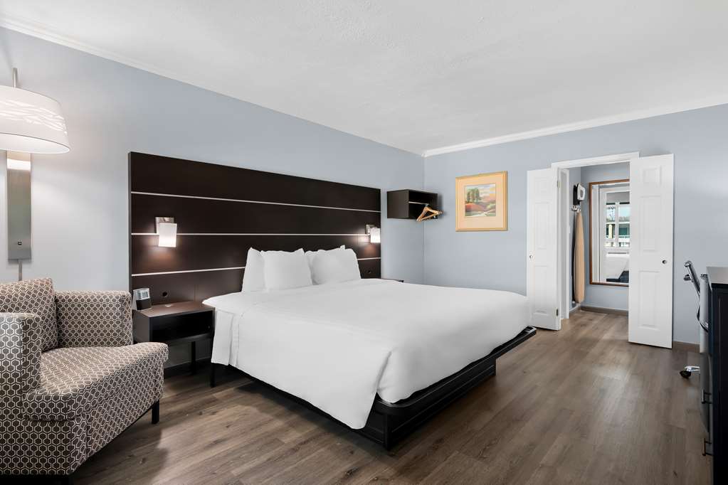 SureStay Plus Hotel by Best Western Brandywine Valley - photo 24