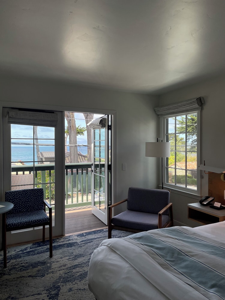 Carmel Beach Hotel - photo 19