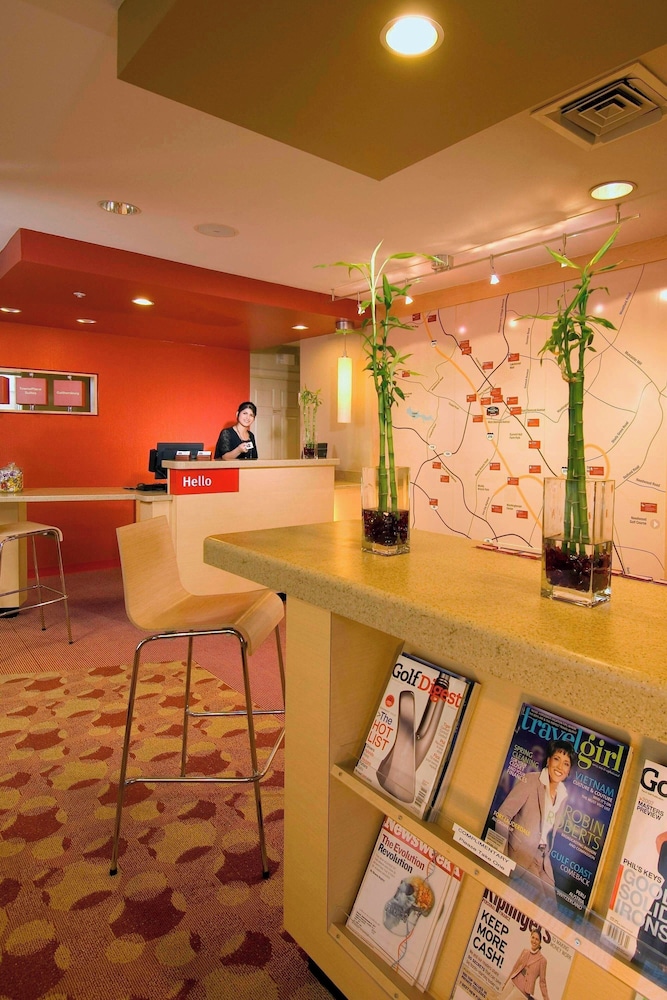 TownePlace Suites Marriott Dulles Airport - photo 5