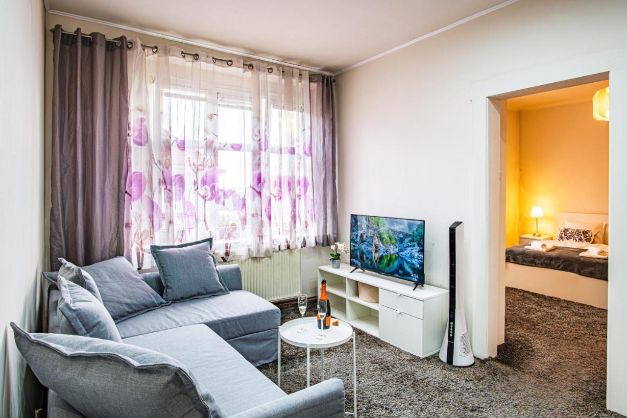 Sunset Apartment Prague — 4-Star Luxury Hotel in Prague, Czech Republic