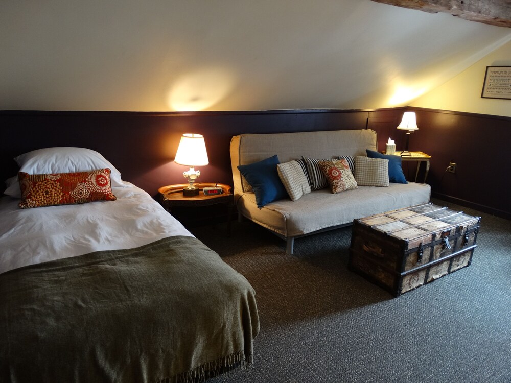 Shoreham Inn Bed & Breakfast - photo 20