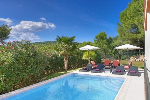 Filipinas in Palafrugell, Spain