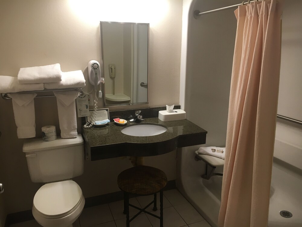Hotel Grand Victorian - photo 30