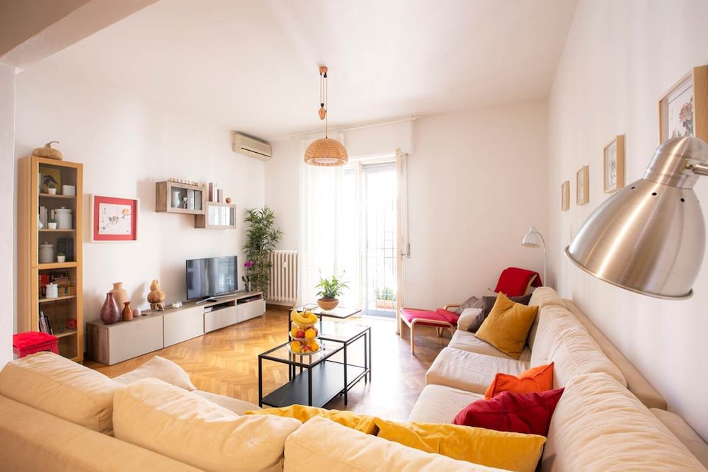 Homeby Casa Romitino — 4-Star Luxury Hotel in Florence, Italy