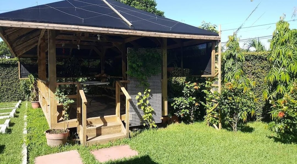 Gladys Room in La Ceiba, Honduras