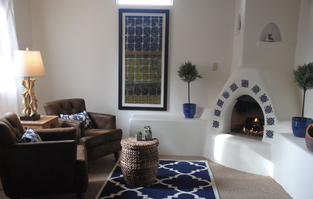 Old Taos Guesthouse B&B - photo 4
