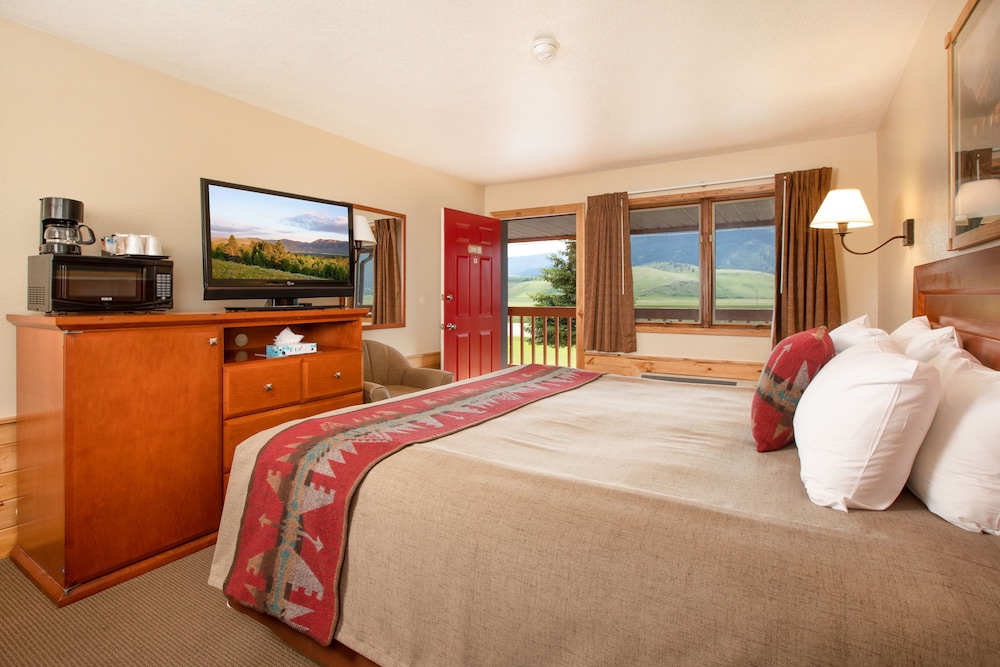 Flat Creek Inn - photo 13