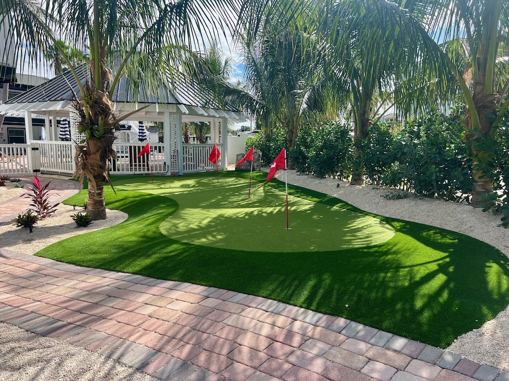 Tropic Isle Beach Resort - photo 8
