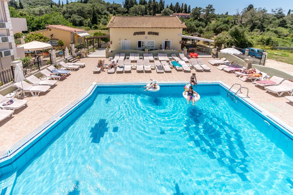 Afrodite Kavos - carbon neutral hotel in Corfu