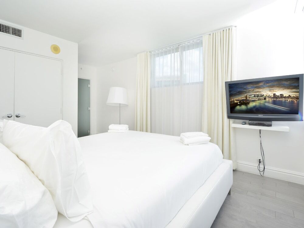 Huge Suite 3rooms Bay View 5 Condo Hotel #1216 - featured photo