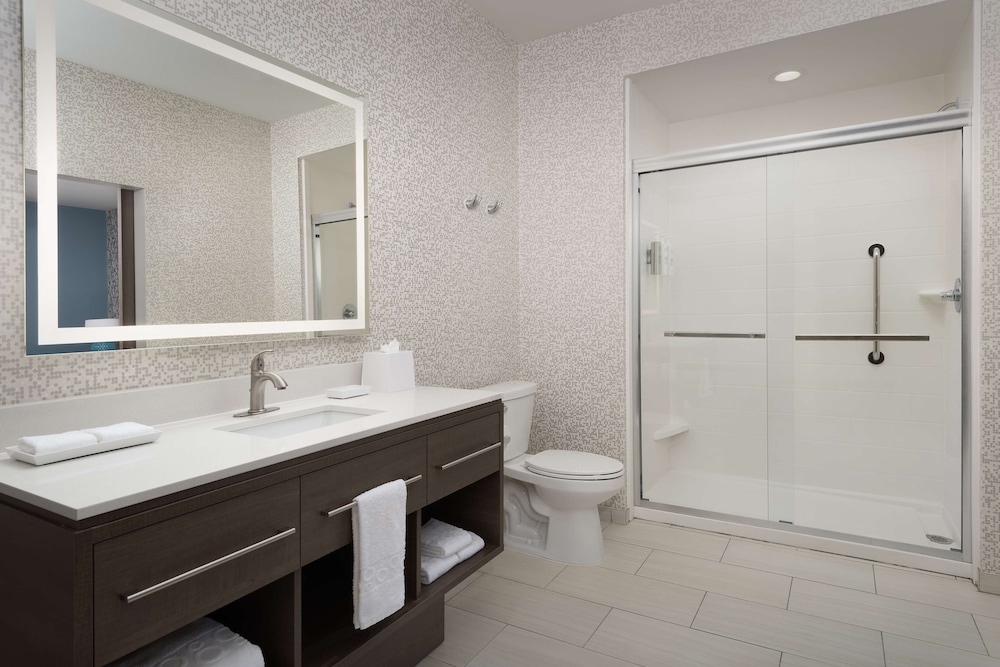 Home2 Suites by Hilton Flower Mound Dallas - photo 22