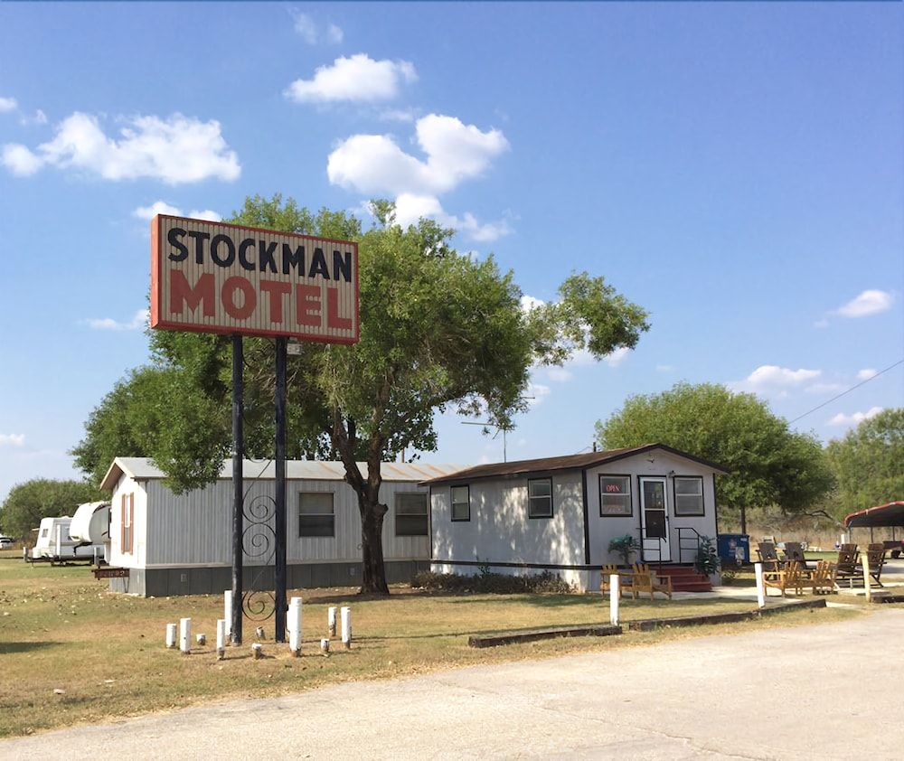 Stockman Motel — hotel in Floresville