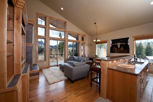 Alpenglow 4 in Durango, United States