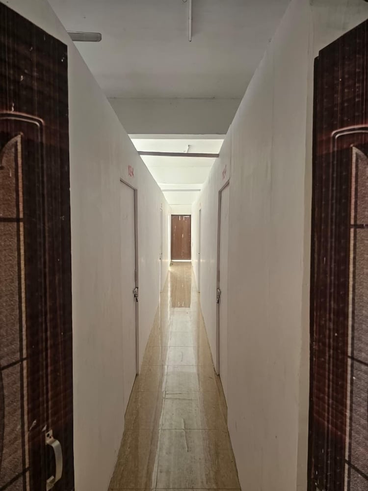 Lama Hotel — Jahanabad — photo 3